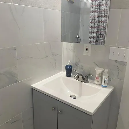 King Suite 8Mins To Newark Airport Esterno foto