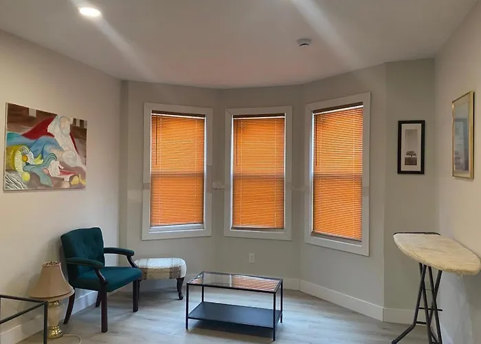 King Suite 8Mins To Newark Airport
