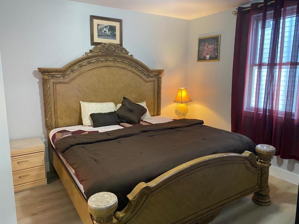 King 8mins To Airport Homestay